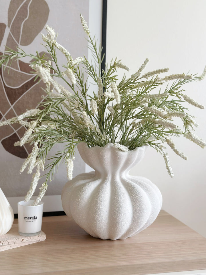 White Contour Harmony Sculpted Vase