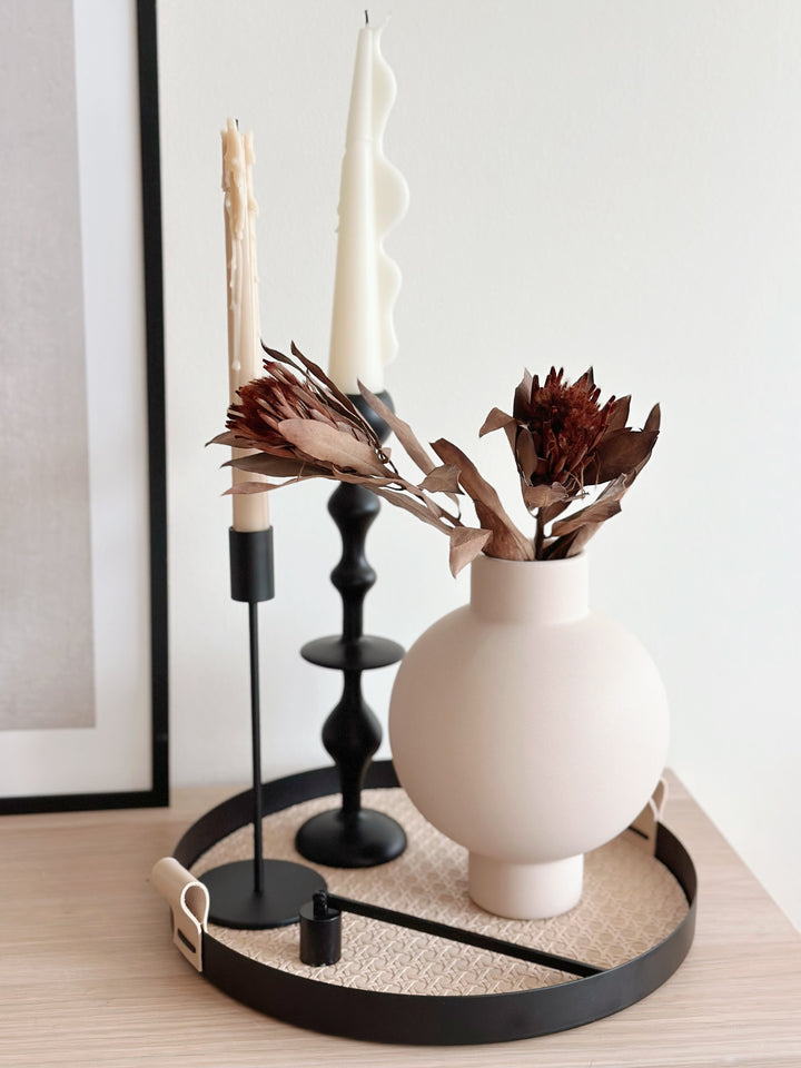 PRE-ORDER: Soft Silhouette Vase (2 options)