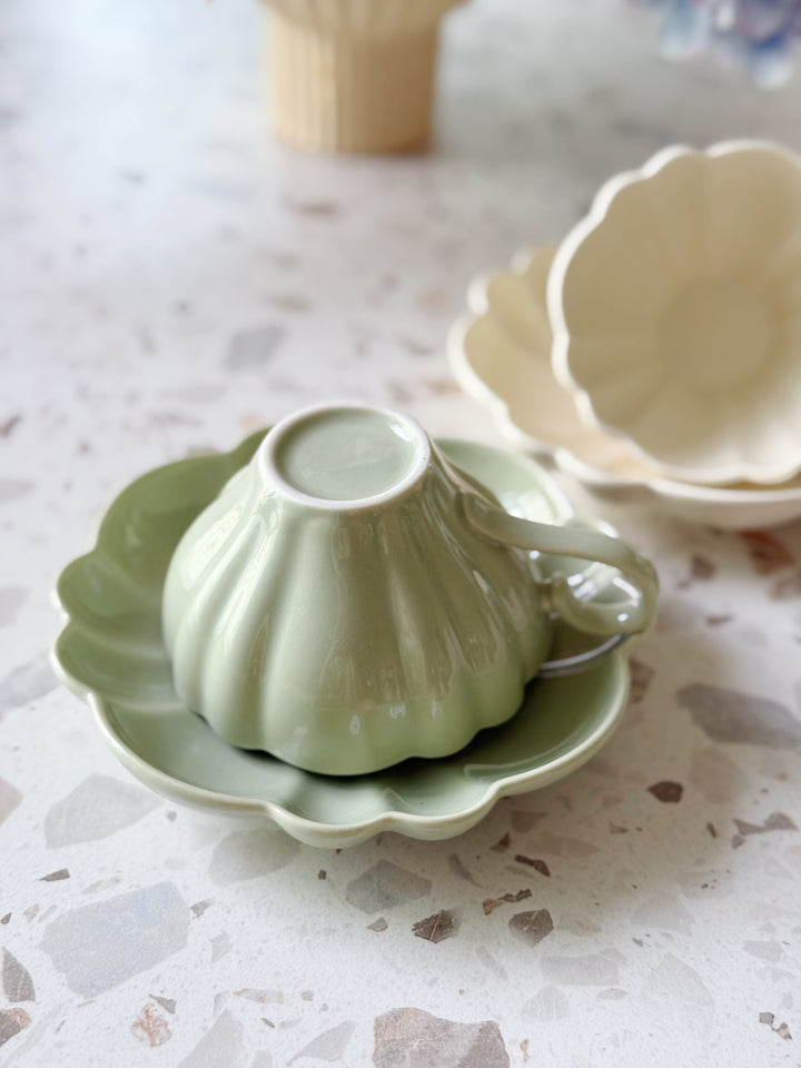 Blooming Petals Tea Set (2 colours)