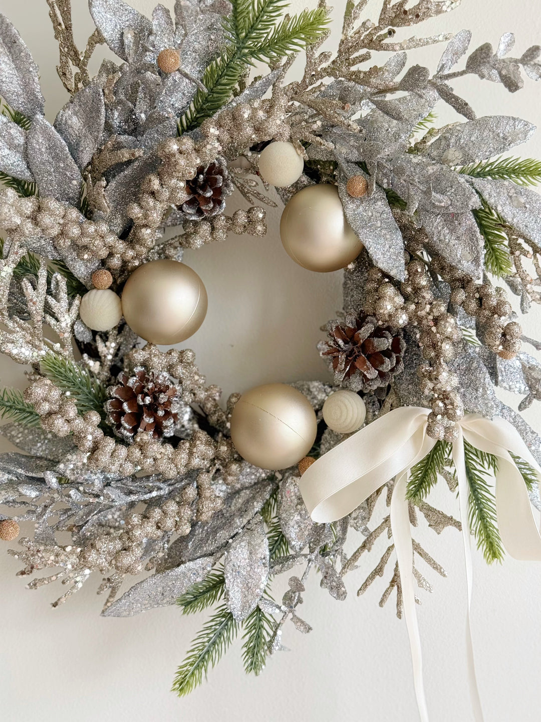 Festive Sparkle Wreath