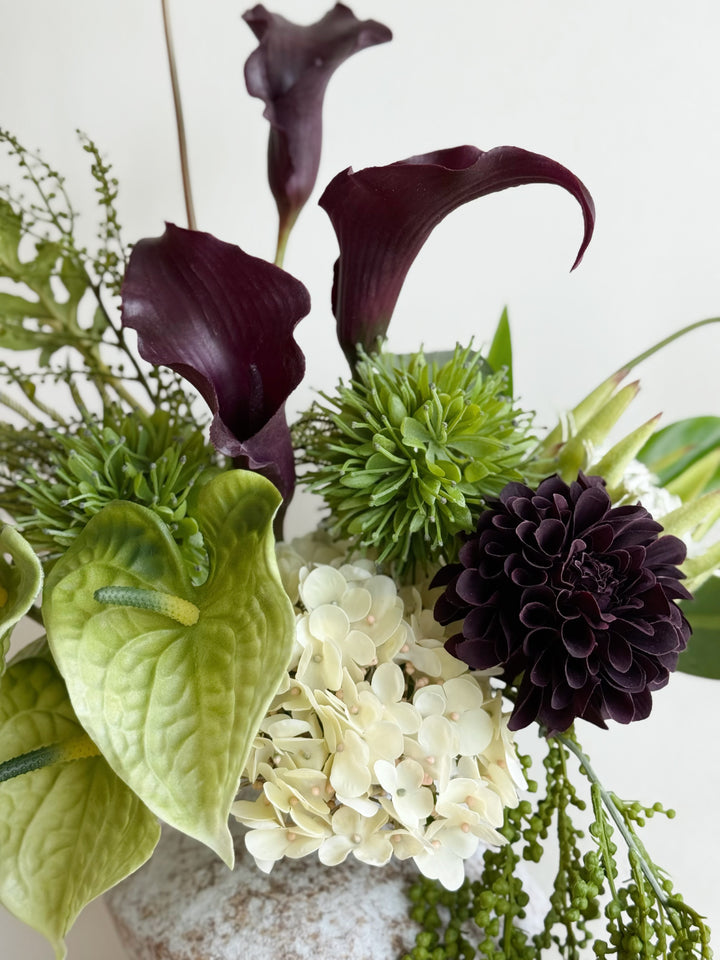Midnight Verdure Cascade In The Vase (1-sided)