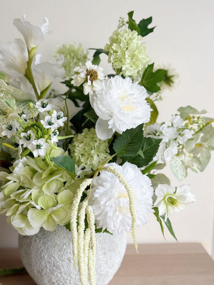 PRE-ORDER (2-5 Jun): Verdant Ethereal Garden In The Pot (2-sided)