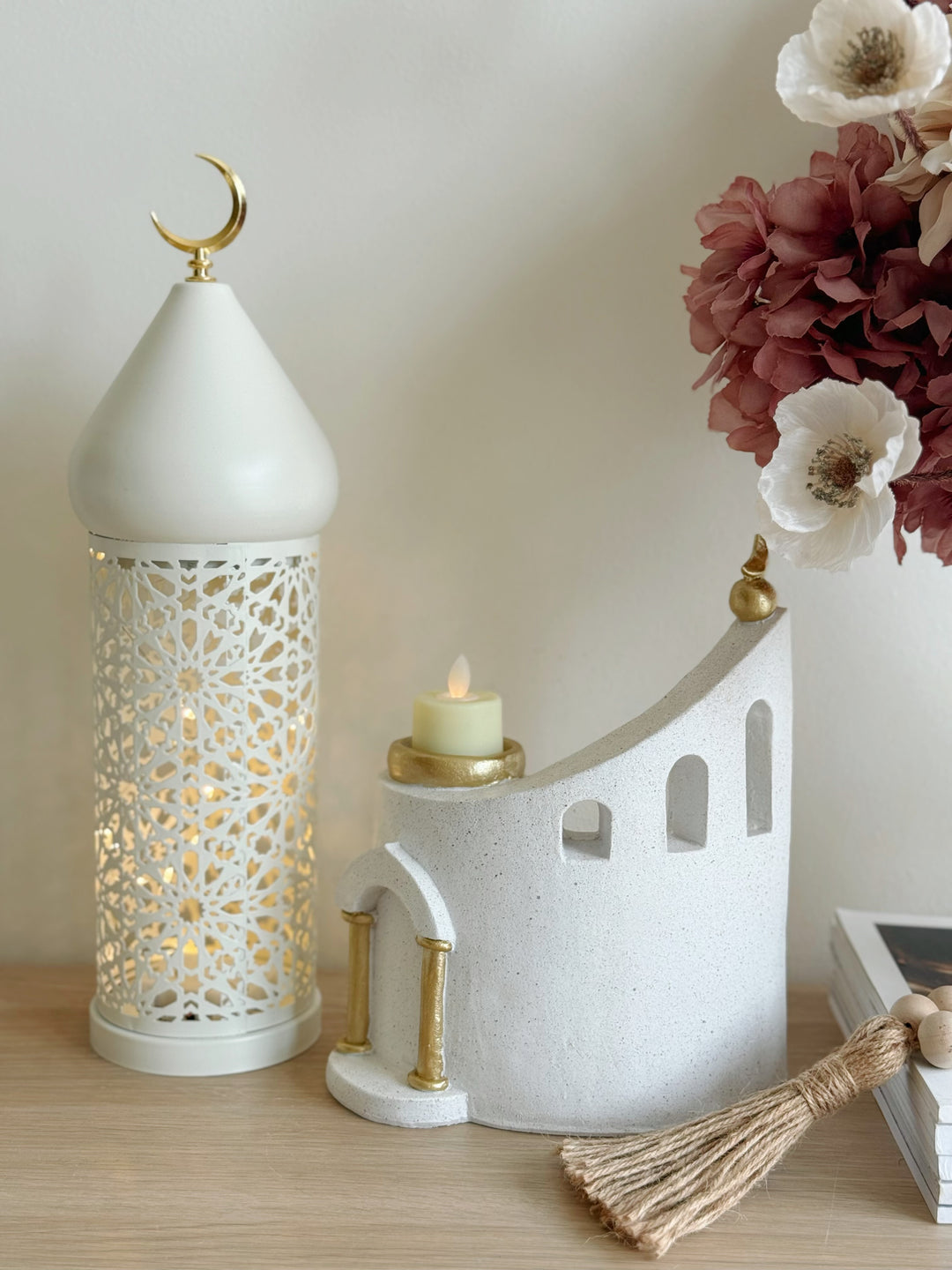 Golden Crescent Courtyard Tealight Holder