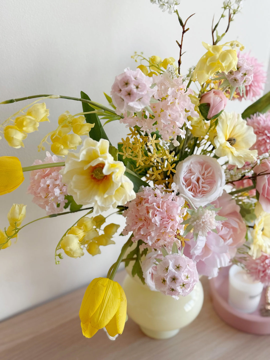 Butterblush Garden Bouquet (front facing)