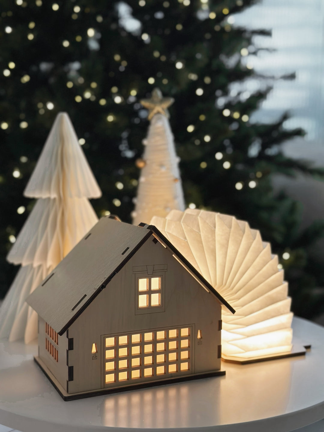 Aurora Cottage Glow Lamp