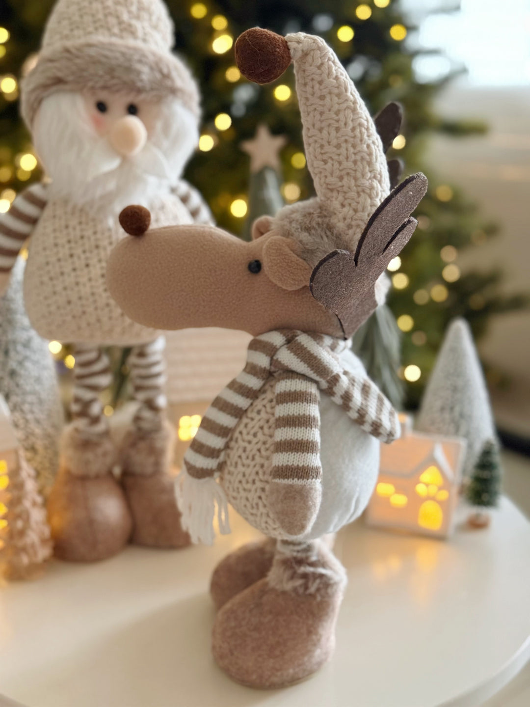 Cosy Christmas Stretch-Leg Friends (2 options)