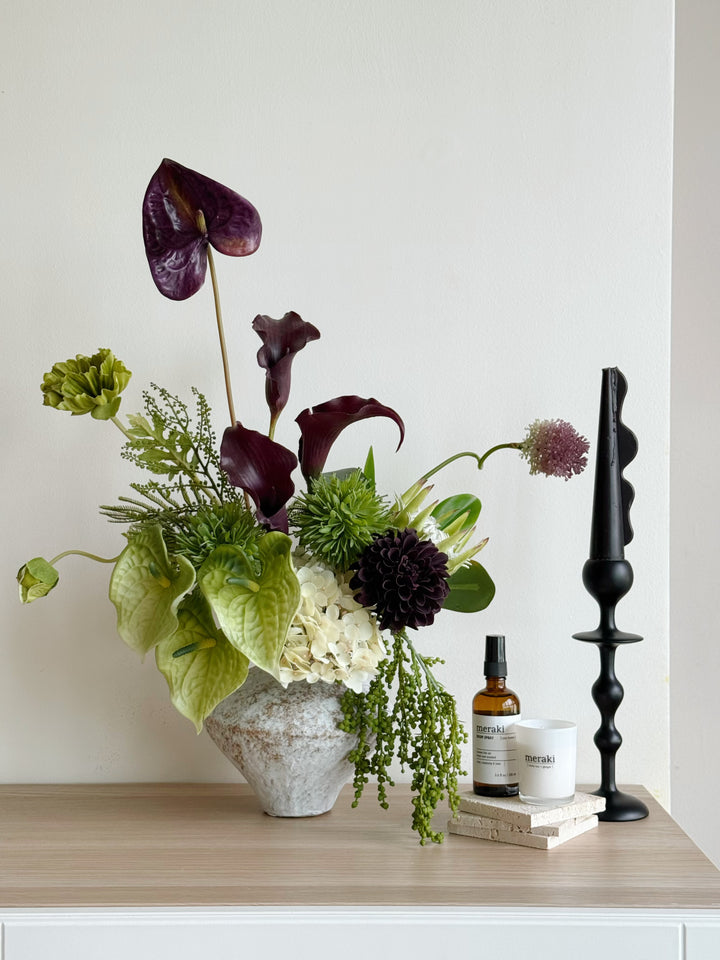 Midnight Verdure Cascade In The Vase (1-sided)