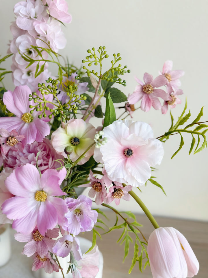 Blushing Garden Reverie In The Vase (1-sided)