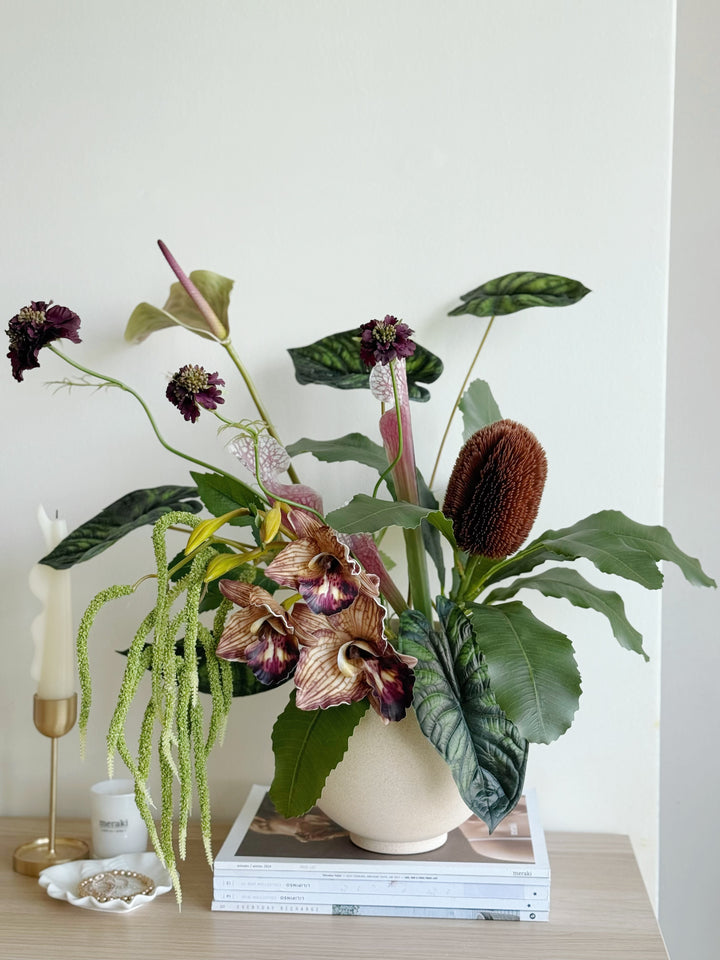 Rustwood Muse in the Pot (1-sided)