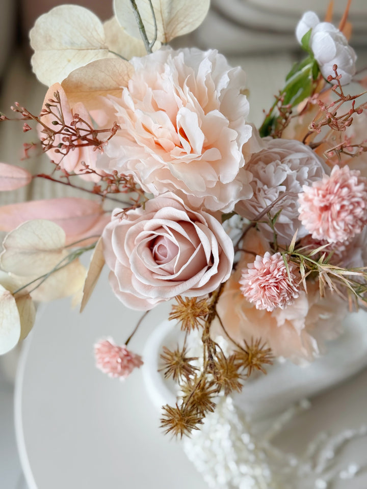 Champagne Blush Bloom in the Vase  (1-sided)