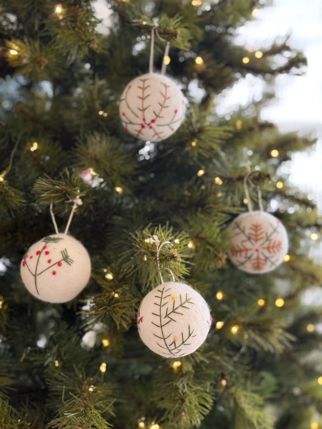 PRE-ORDER (19-23 Oct): Winter Botanicals Embroidered Felt Baubles (set of 4)