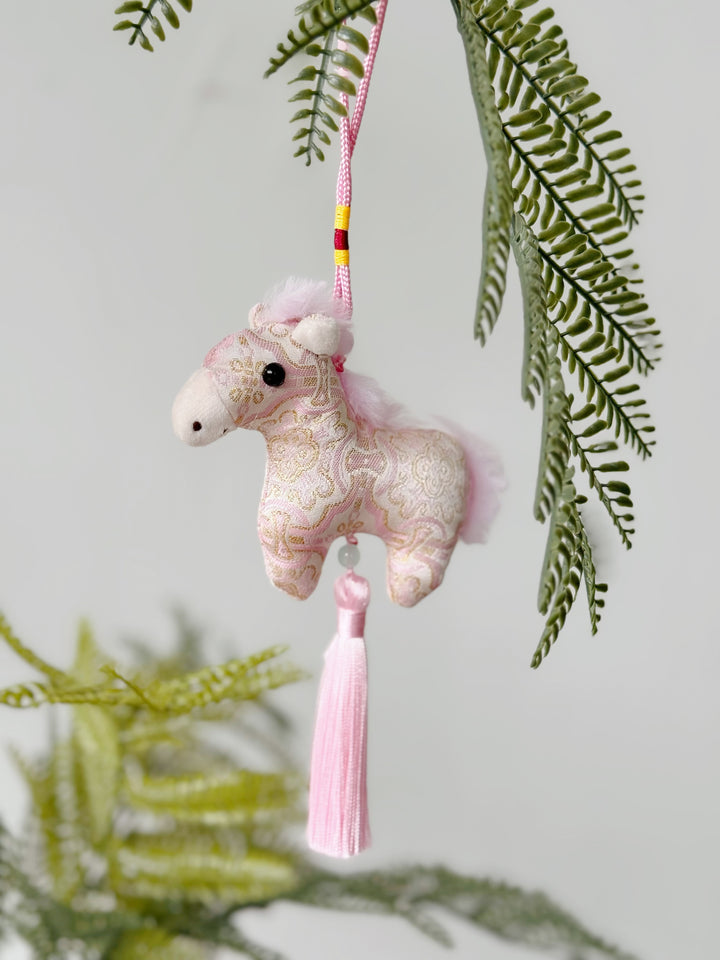 Lucky Trot Horse Tassel Charm (5 colours)