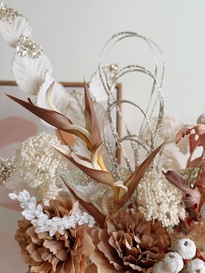 Gilded Earth Bloom in the Vase (1-sided)