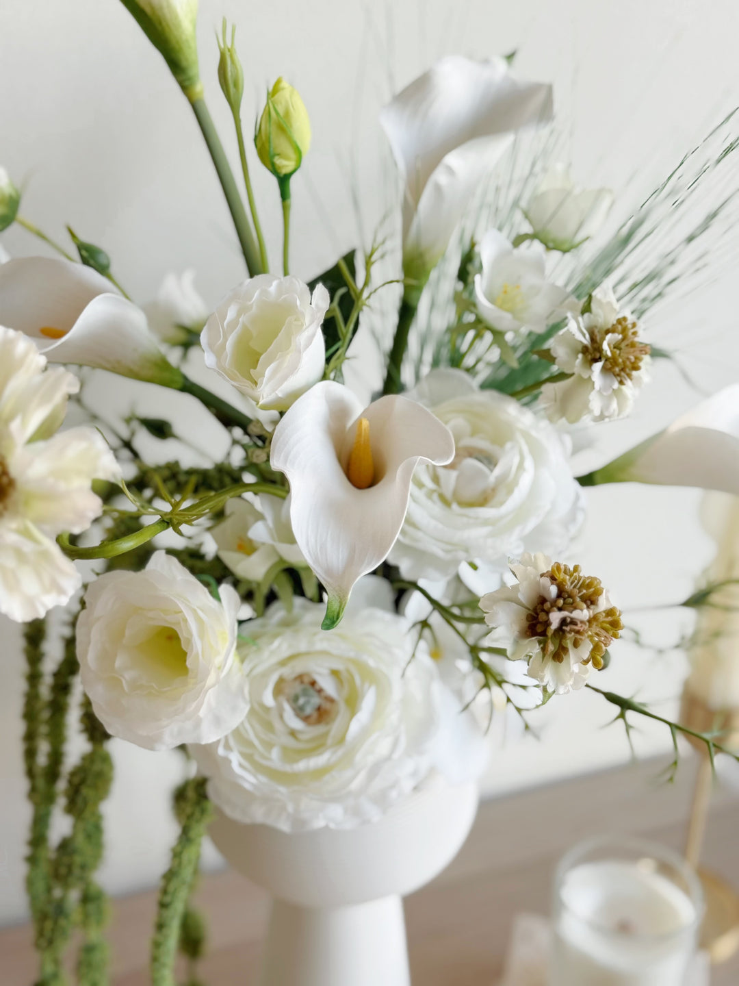 Whispering Calla Garden Bouquet (1-sided)