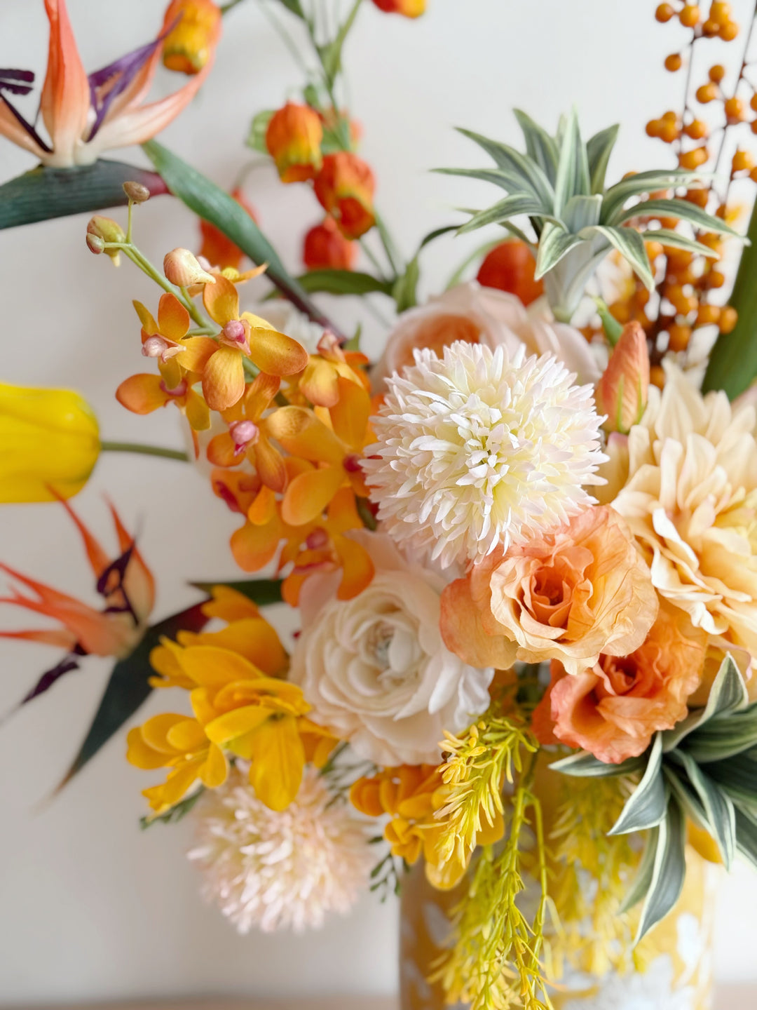 金玉满堂 Opulent Prosperity Arrangement In The Vase (1-sided)