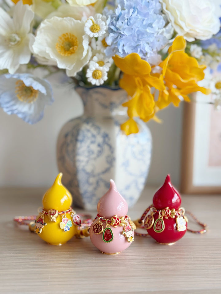 Prosperity Gourd Porcelain Charm (3 colours)