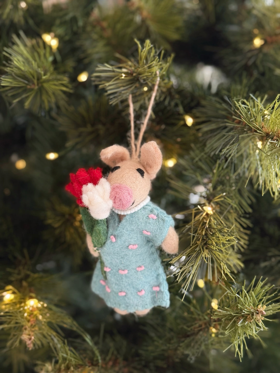 Sweet Blooms Piggy Felt Ornament