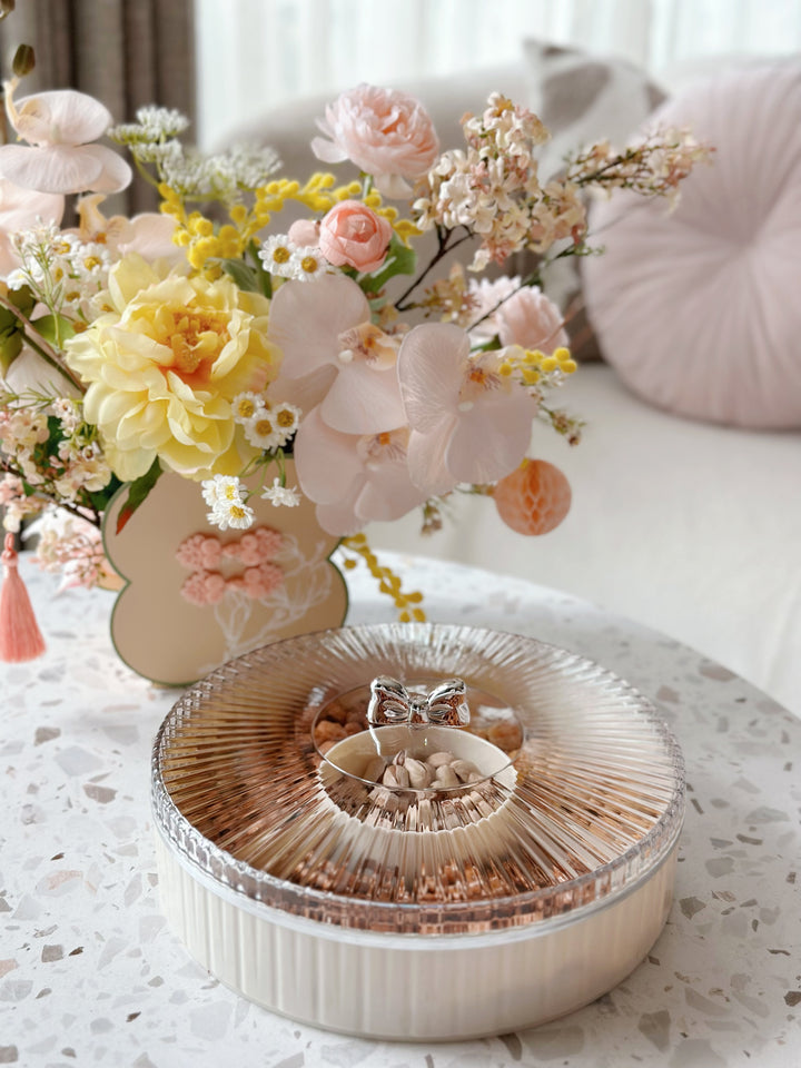 Silver Bow Plastic Serving Tray With Lid
