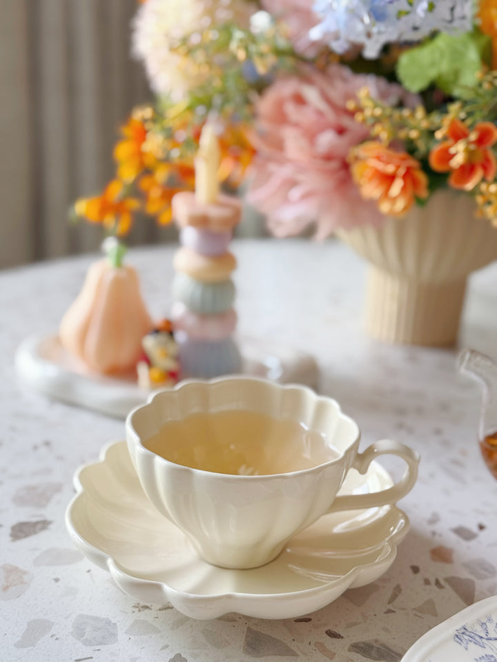 Blooming Petals Tea Set (2 colours)