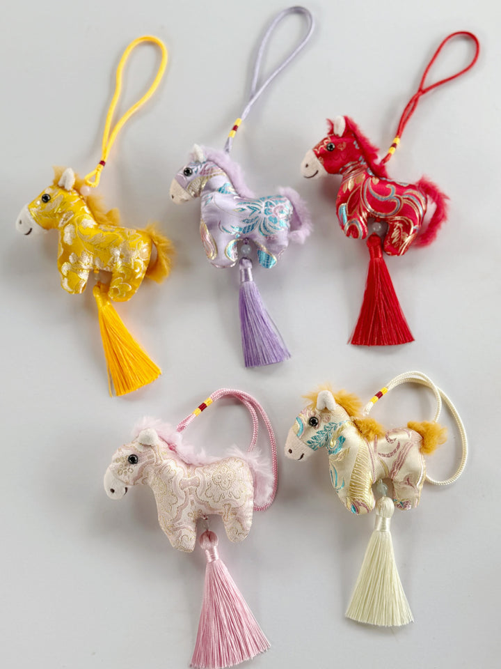 Lucky Trot Horse Tassel Charm (5 colours)