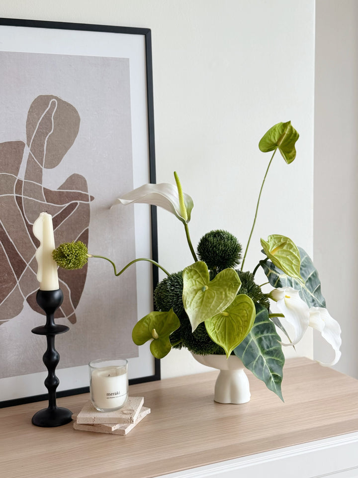 Sculpted Verdure in the Pedestal (1-sided)