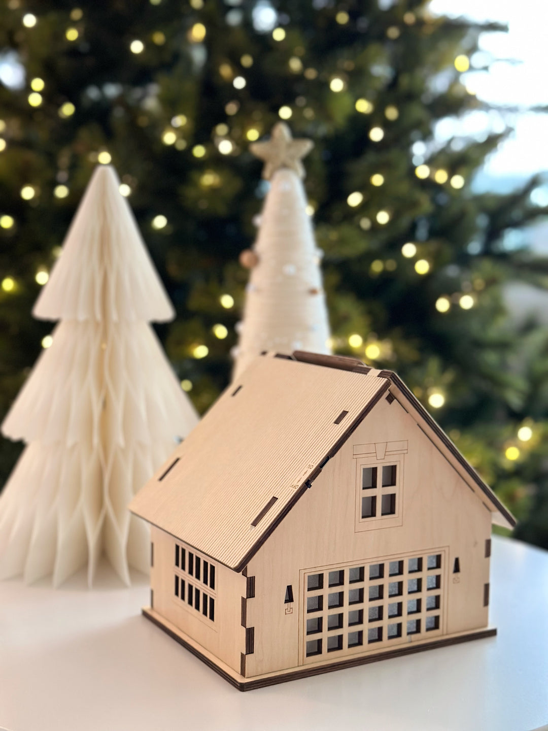 Aurora Cottage Glow Lamp