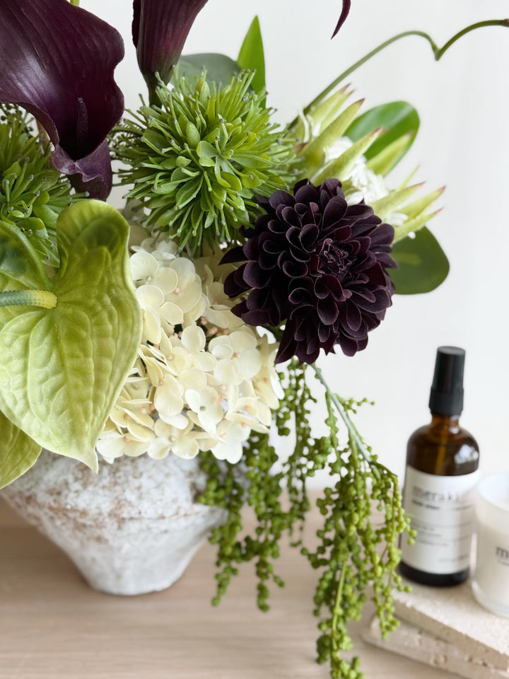 Midnight Verdure Cascade In The Vase (1-sided)
