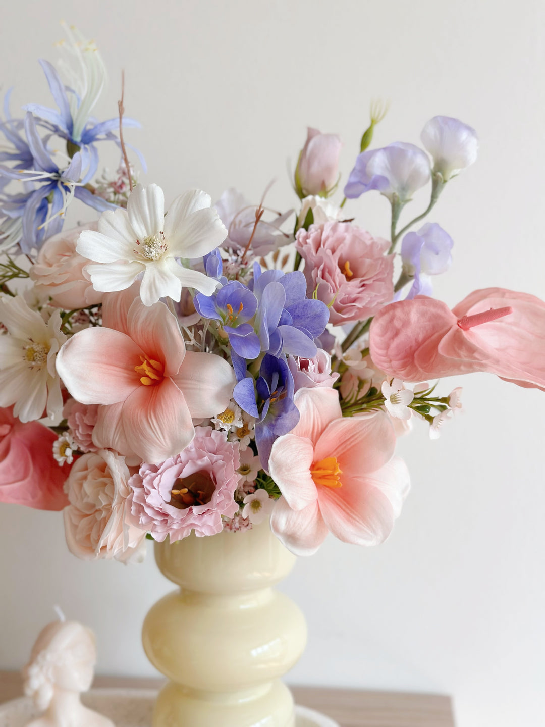 Blush & Lilac Dreamscape Bouquet (front facing)