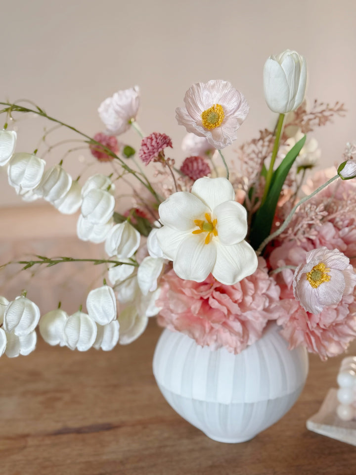 Blush Reverie in the Pot (2-Sided)