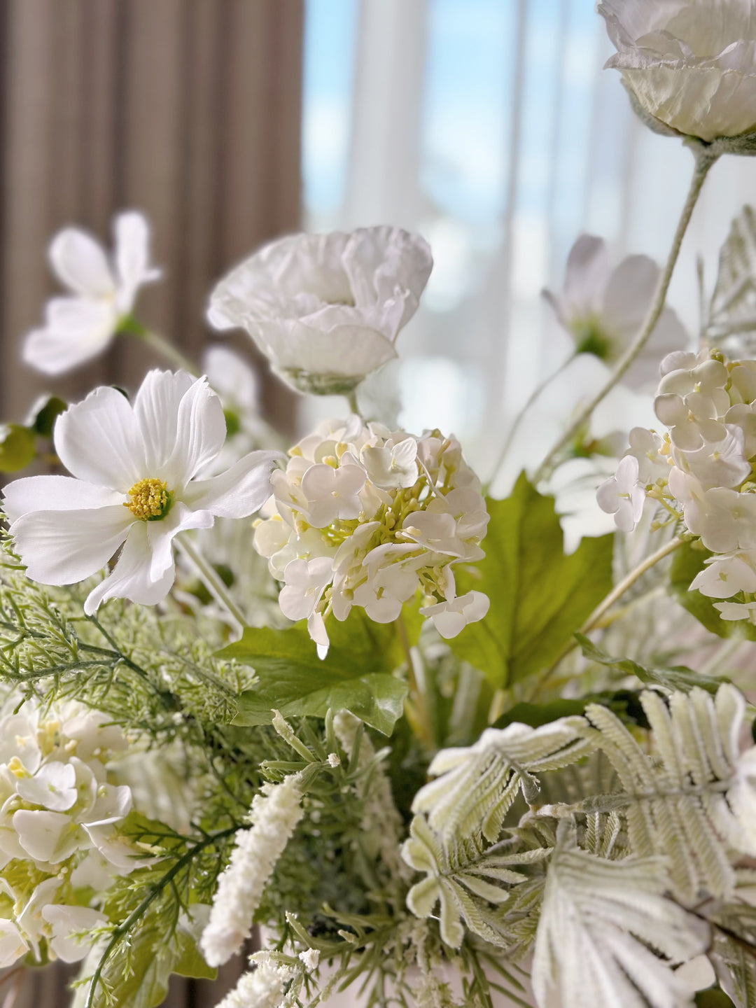 Ethereal Breeze in Vase (2 sided)