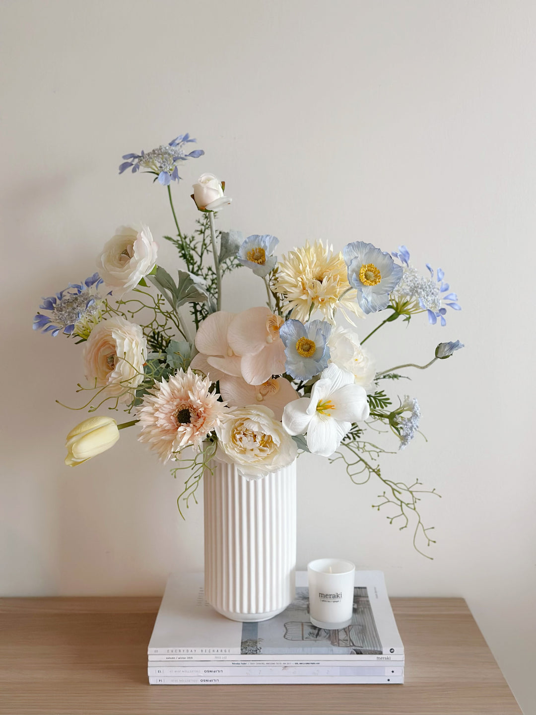 Vanilla Breeze in the Vase (1-sided)