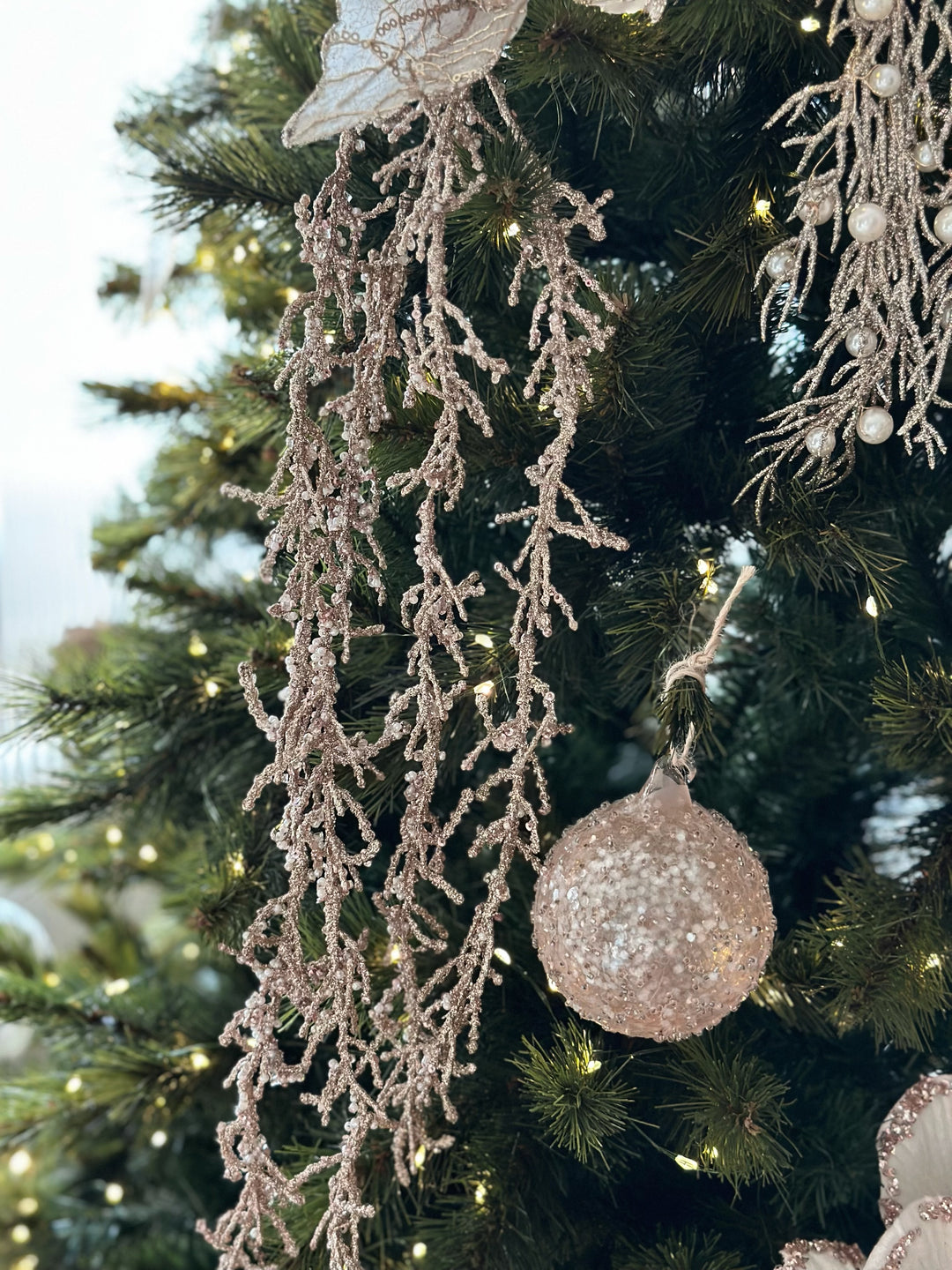 PRE-ORDER (16-20 Oct): Glittered Frost Fern Branch