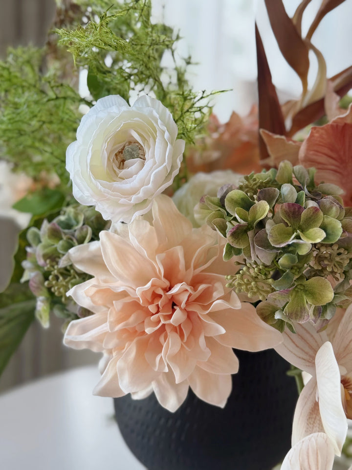Verdant Peach Cascade In The Vase (2-sided)