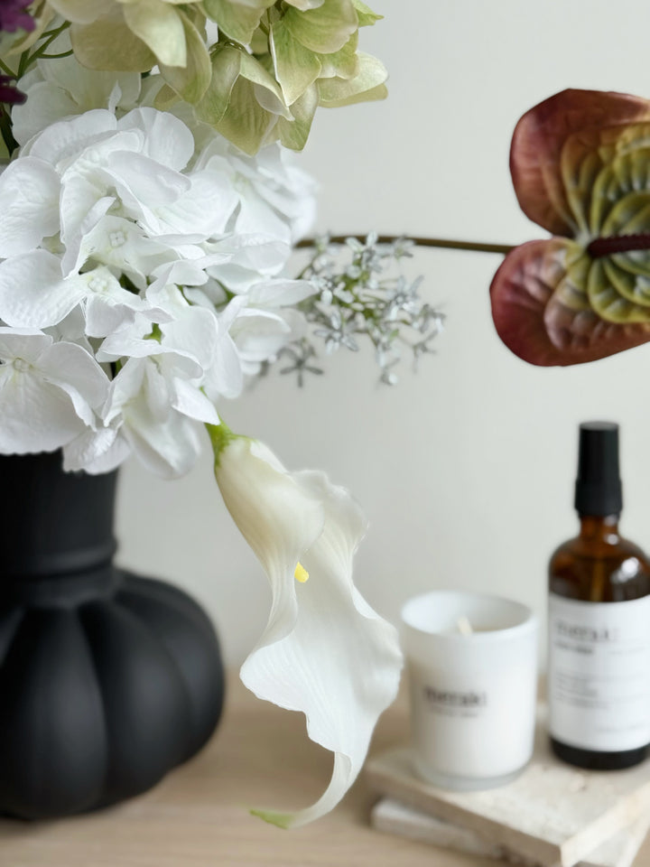 Fresh Stillness in the Vase (1-sided) - 3LittlePicks