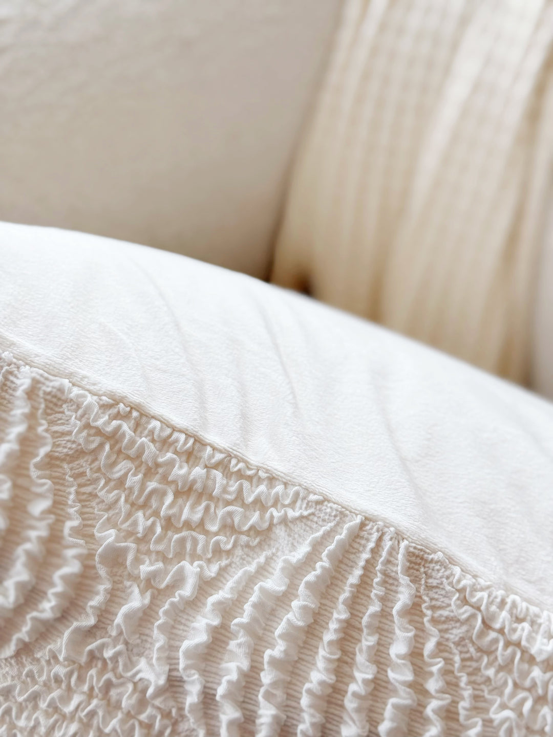 Ripple Hug Cushion Cover