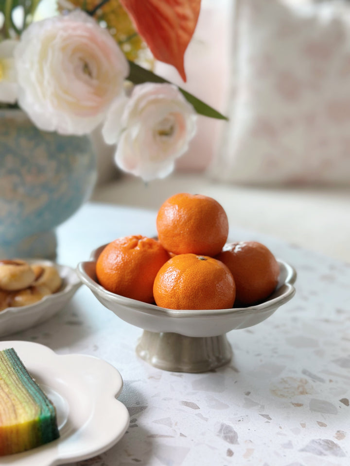 Petal Elegance Dessert Stand (3 colours)