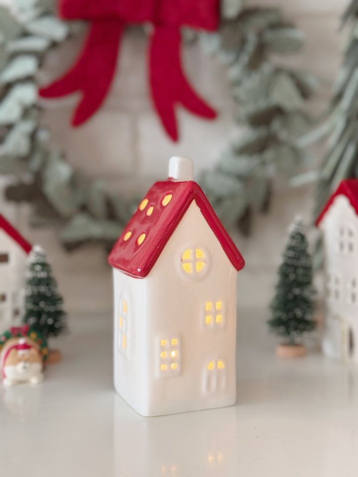 PRE-ORDER (26-30 Oct): Red Roof Light-Up Porcelain Village Collection (4 options)