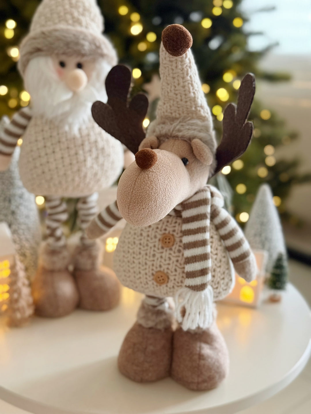 Cosy Christmas Stretch-Leg Friends (2 options)