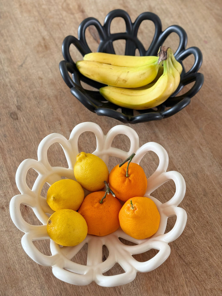 Bloom Loop Porcelain Basket (2 colours)