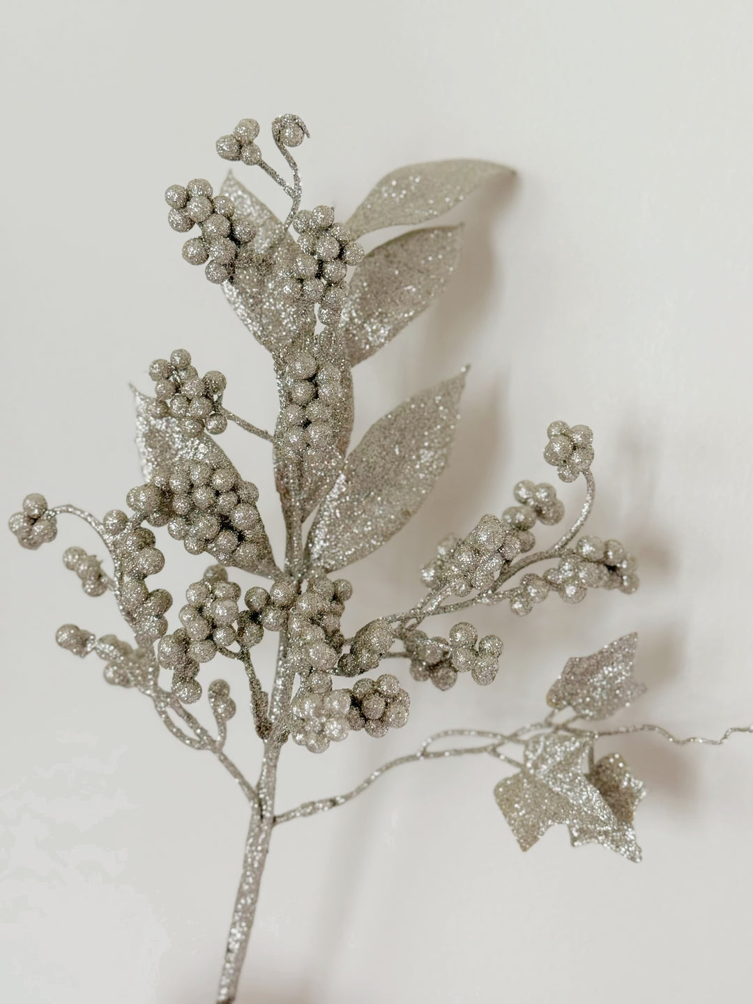 Glitterberry Luxe Spray Branches (2 colours)