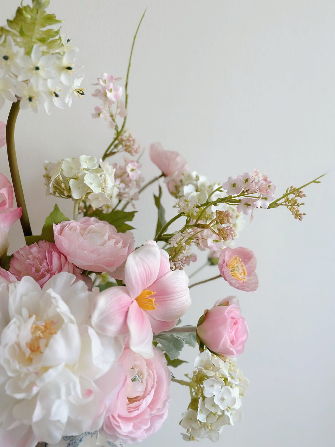 PRE-ORDER (9-13 Feb): Blooming Fortune in Oriental Vase (1-sided)