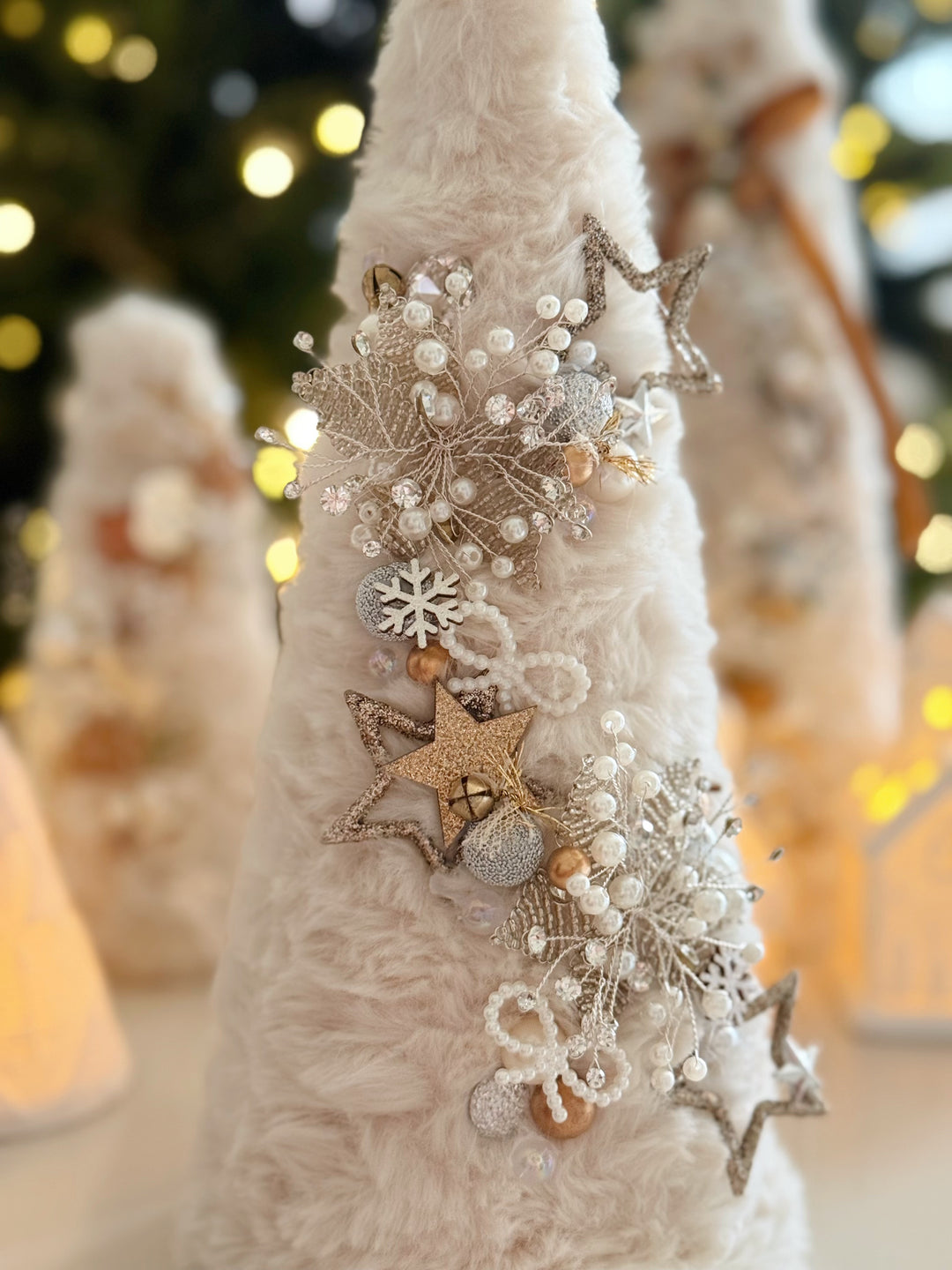 Snowdream Handmade Faux Fur Tree (3 options)