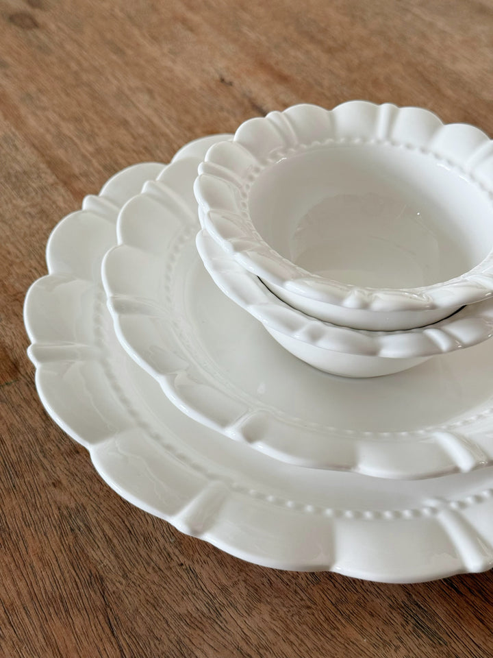 Petale Blanc Tableware Collection (4 options)