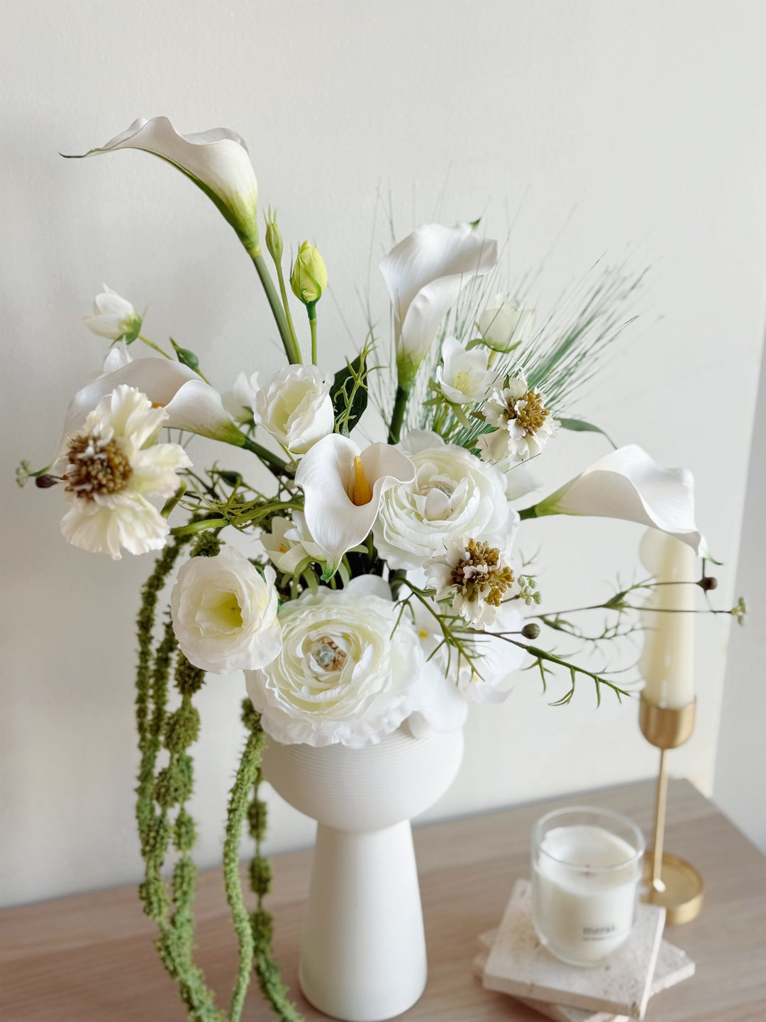 Whispering Calla Garden Bouquet (1-sided)