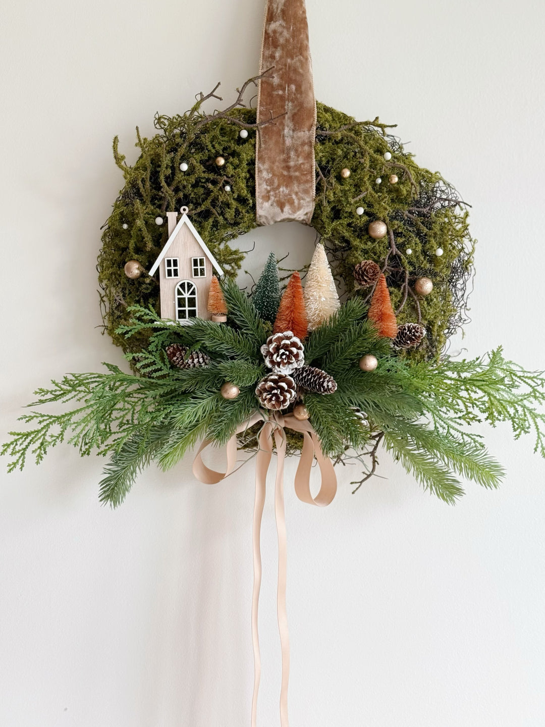 Winter Cottage Glow Wreath