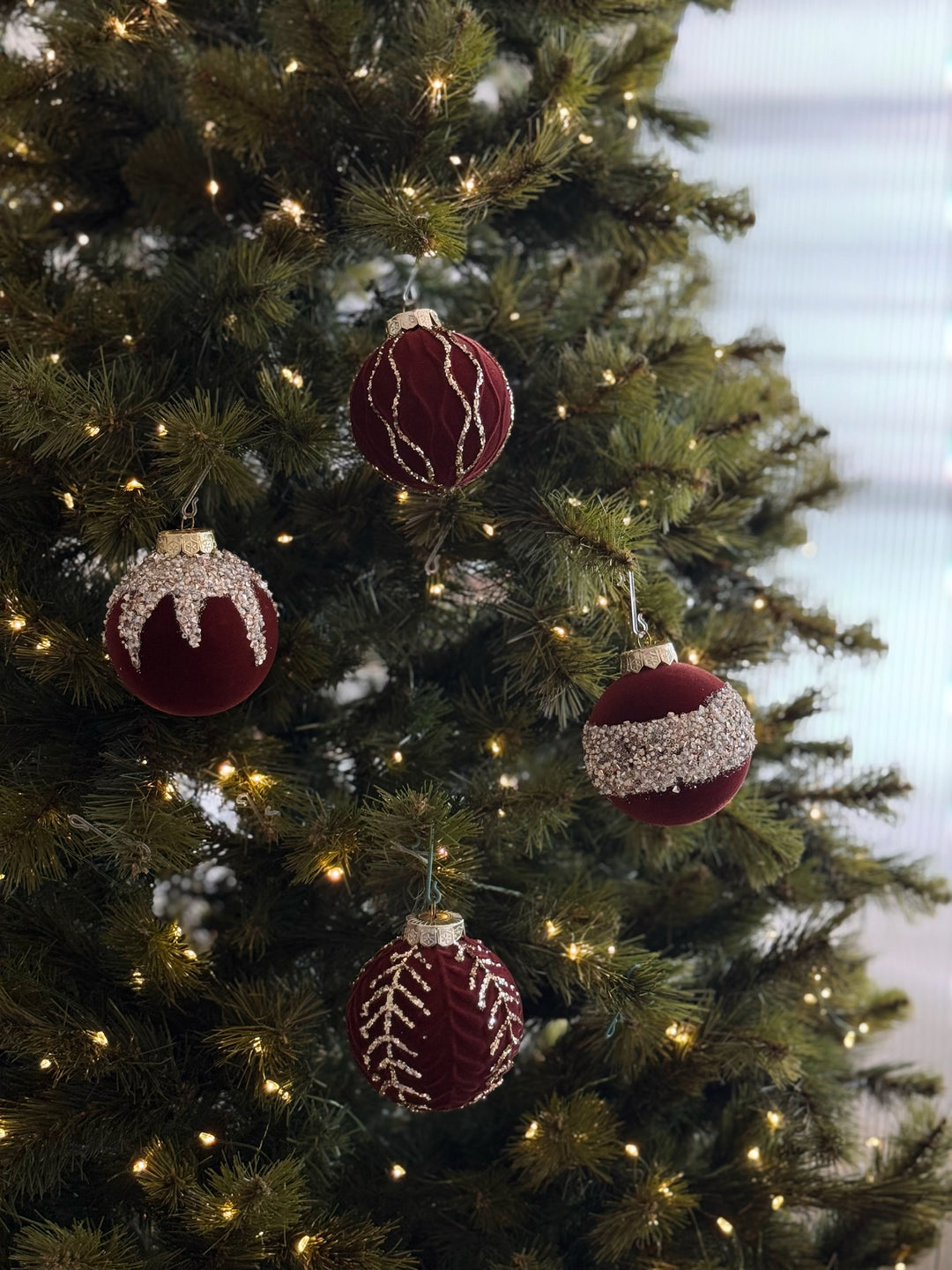 Crimson Radiance Bauble Set Se (set of 12)