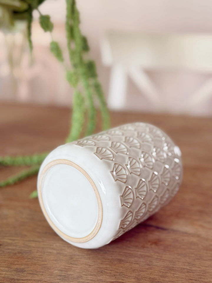 Vintage Shell Cutlery Holder