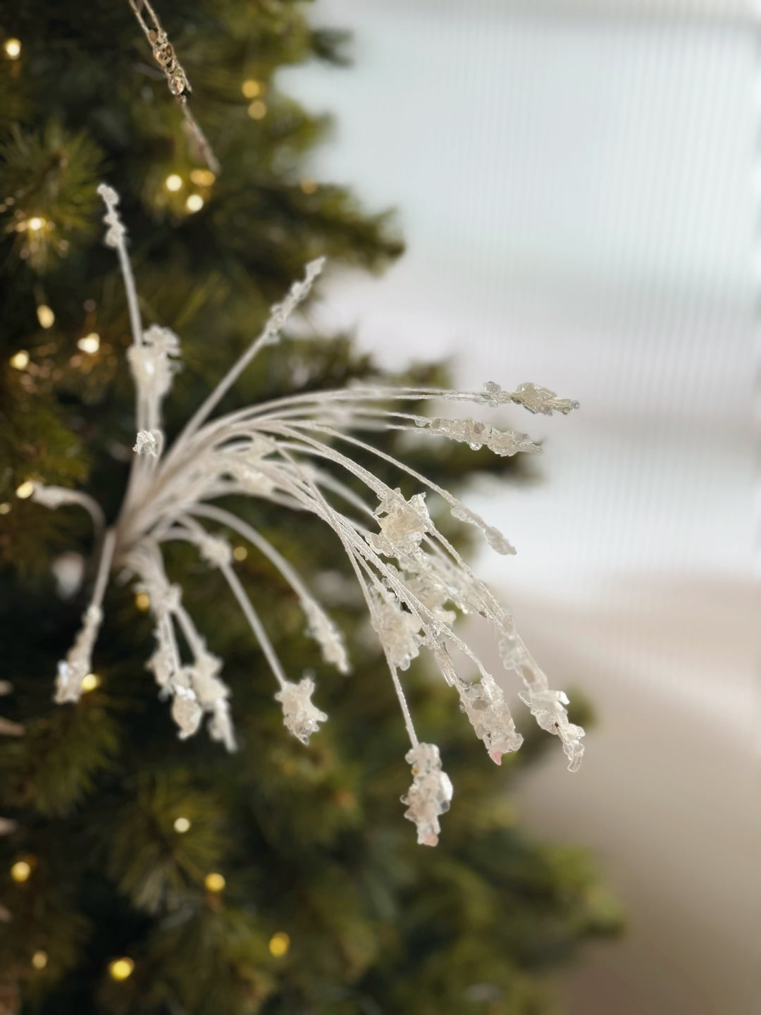 PRE-ORDER (1-3 Dec): Winter Drizzle Stems (Set of 2)