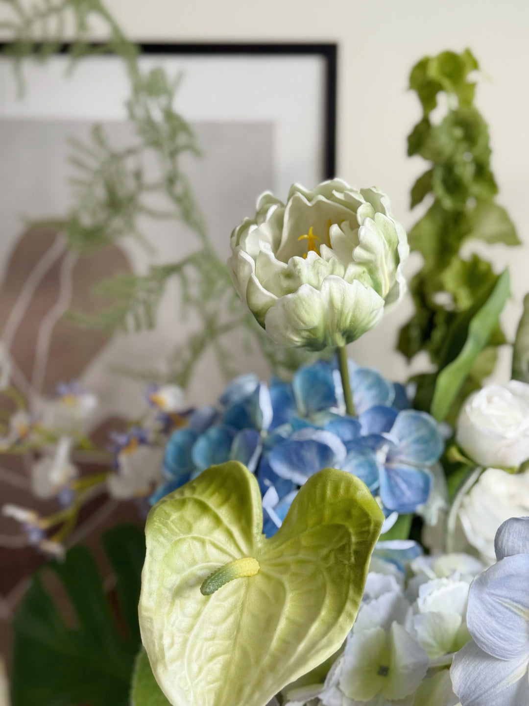 Azure Verdelle Bloom in the Vase (1-sided)