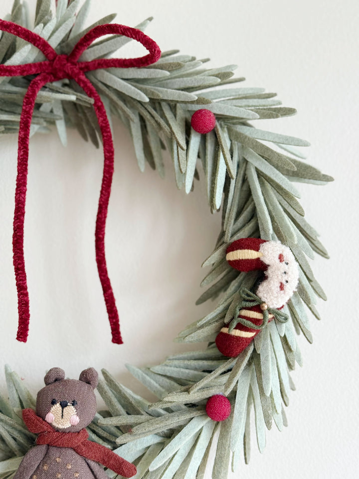 Beary Merry Christmas Wreath